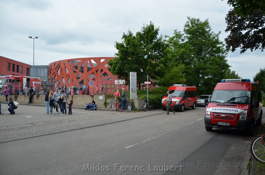 Tag der Offenen Tuer BF Koeln Weidenpesch Scheibenstr P755.JPG